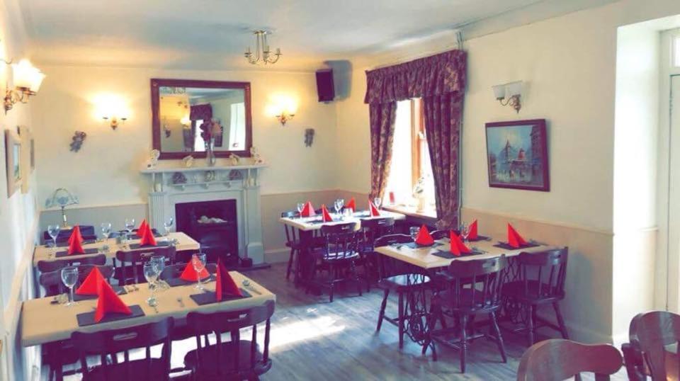 The Grapes Hotel Springholm Extérieur photo